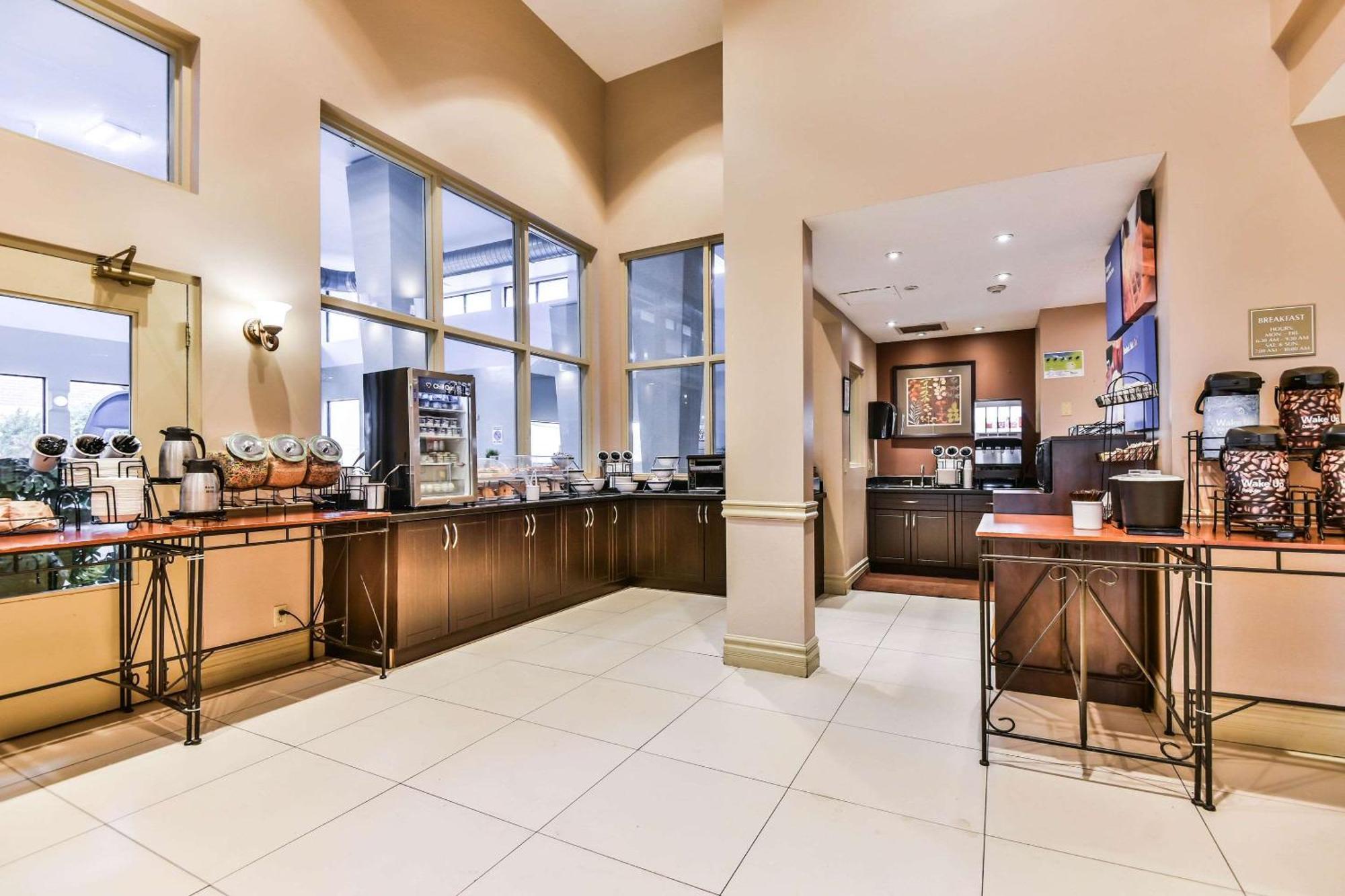 Comfort Inn & Suites Ambassador Bridge Windsor Eksteriør billede