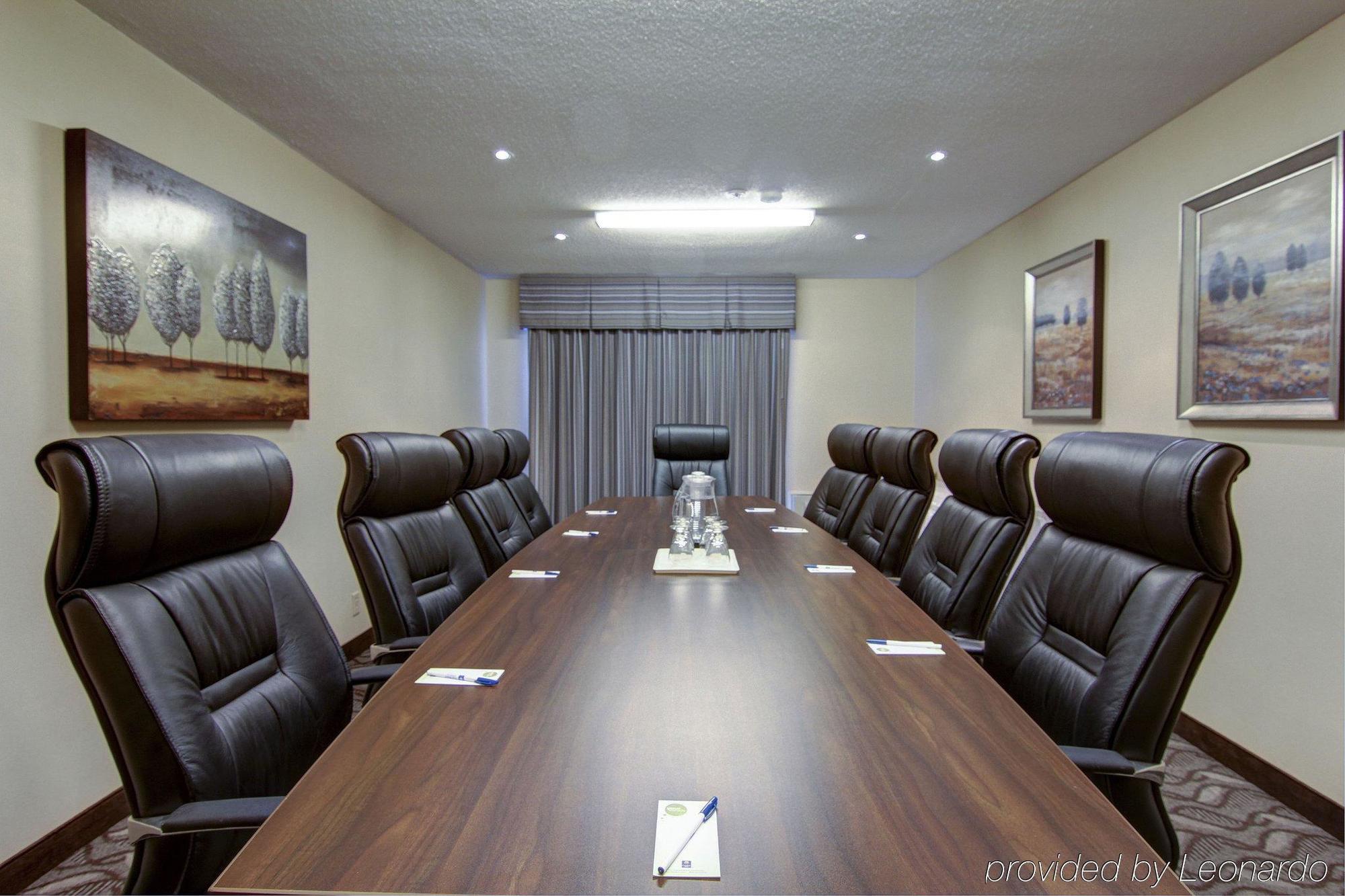 Comfort Inn & Suites Ambassador Bridge Windsor Eksteriør billede