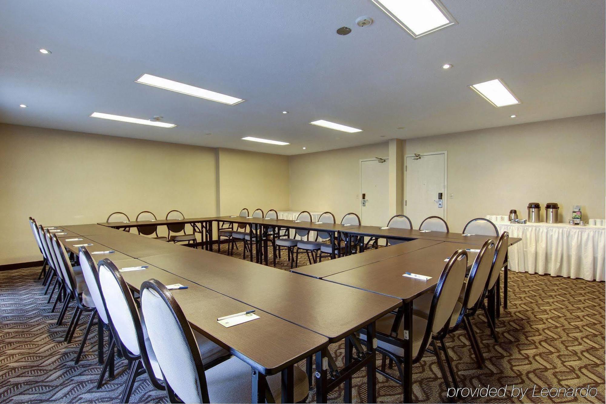Comfort Inn & Suites Ambassador Bridge Windsor Eksteriør billede
